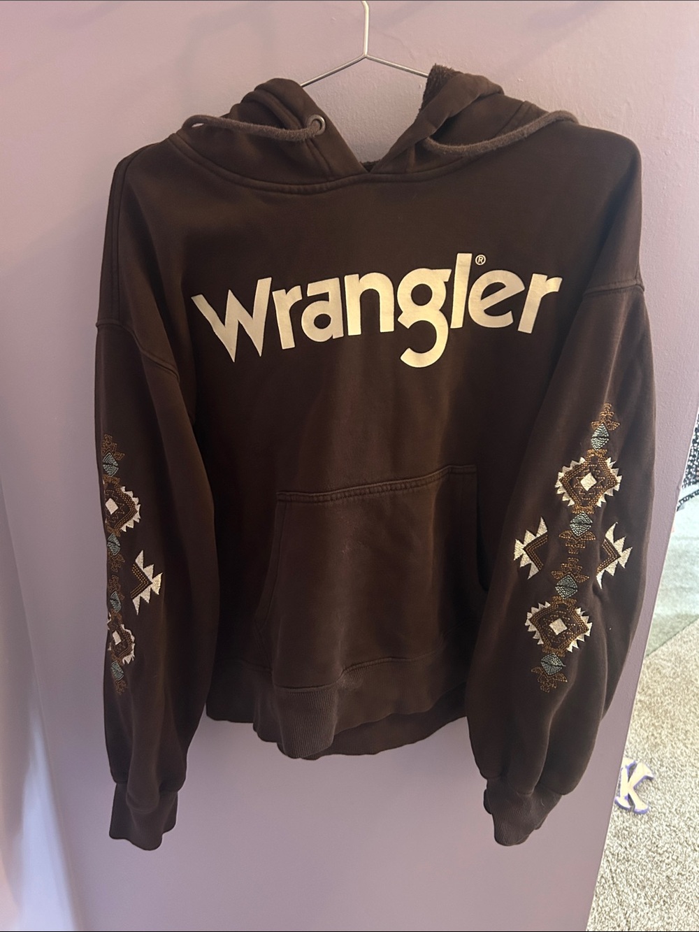 Wrangler Dark Brown Hoodie with Southwestern Sleeve Motif